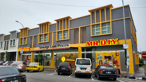 MR.DIY Pusat Niaga Desa Taming Sari MR.DIY Pusat Niaga Desa Taming Sari