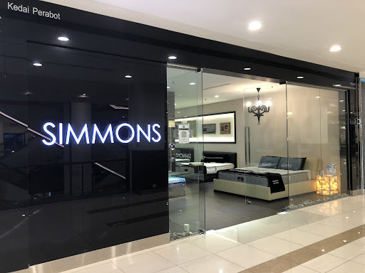 Simmons Gallery - Gurney Plaza Simmons Gallery - Gurney Plaza